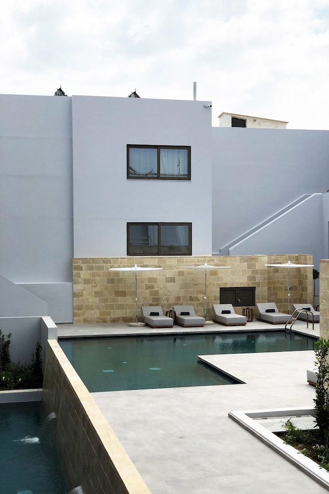 Ikones Seafront Luxury Suites - Adults Only 59/65