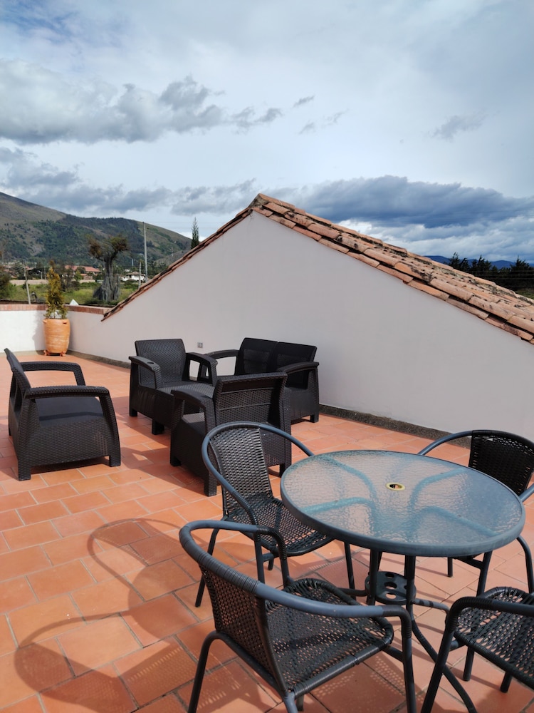 La Alhambra Hotel 36/50