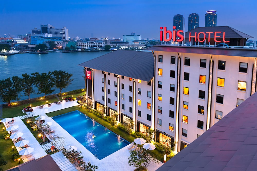 Ibis Bangkok Riverside 6/66