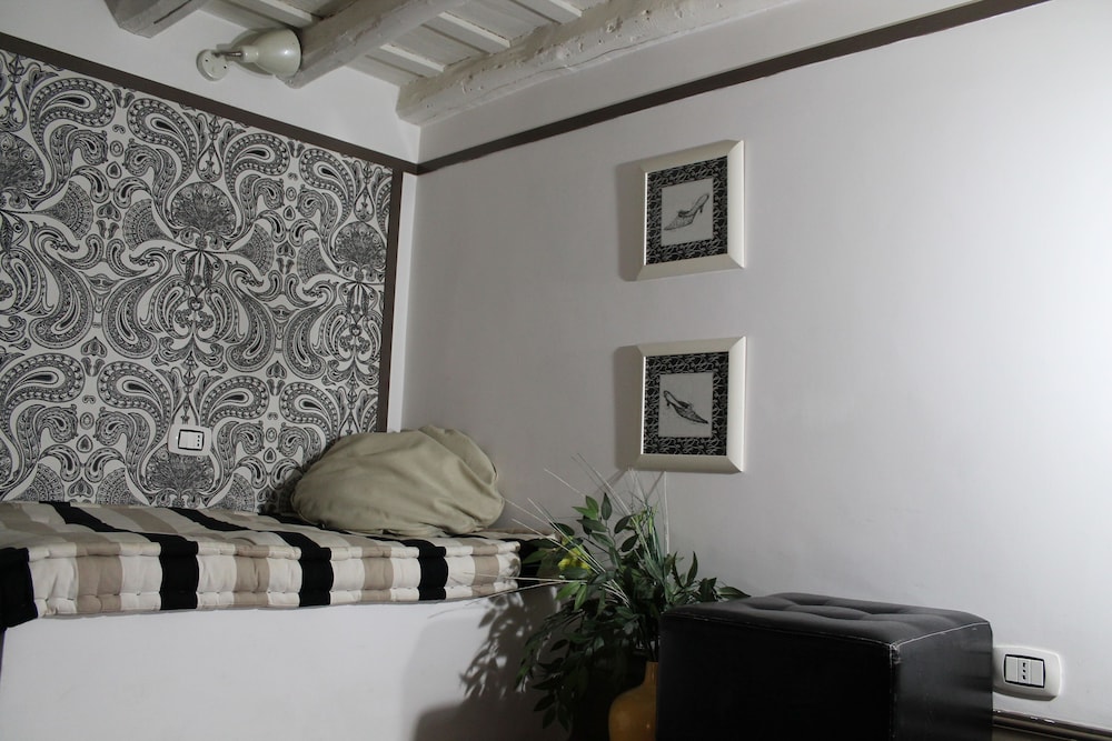 Relais Palazzo Taverna 50/67