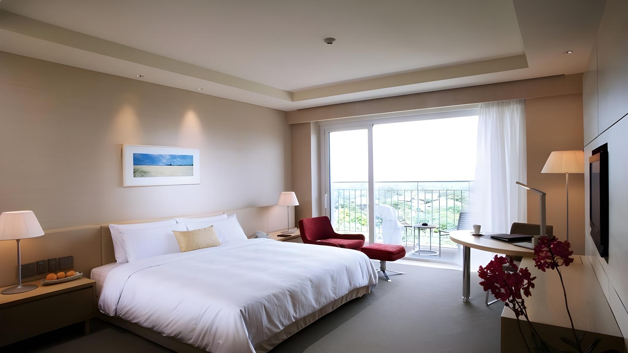 Ocean, Executive, King Bed
