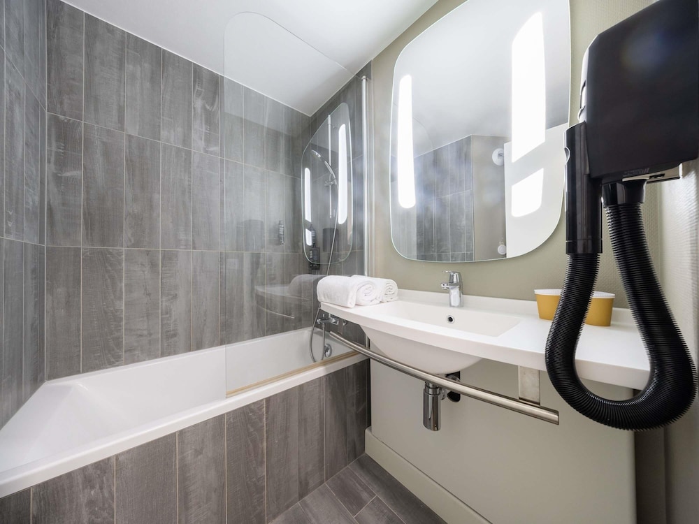 Ibis Paris Alesia Montparnasse 14Eme 65/67