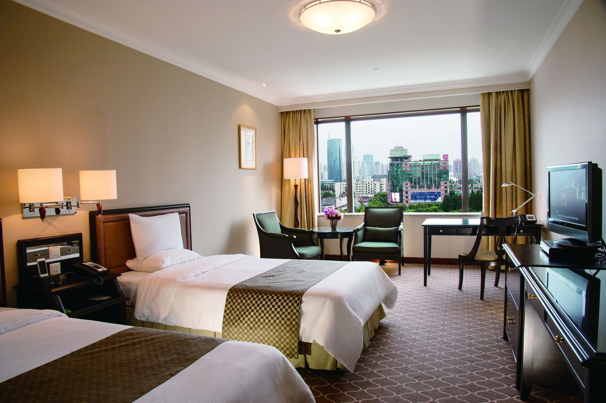 SUPERIOR TWIN ROOM