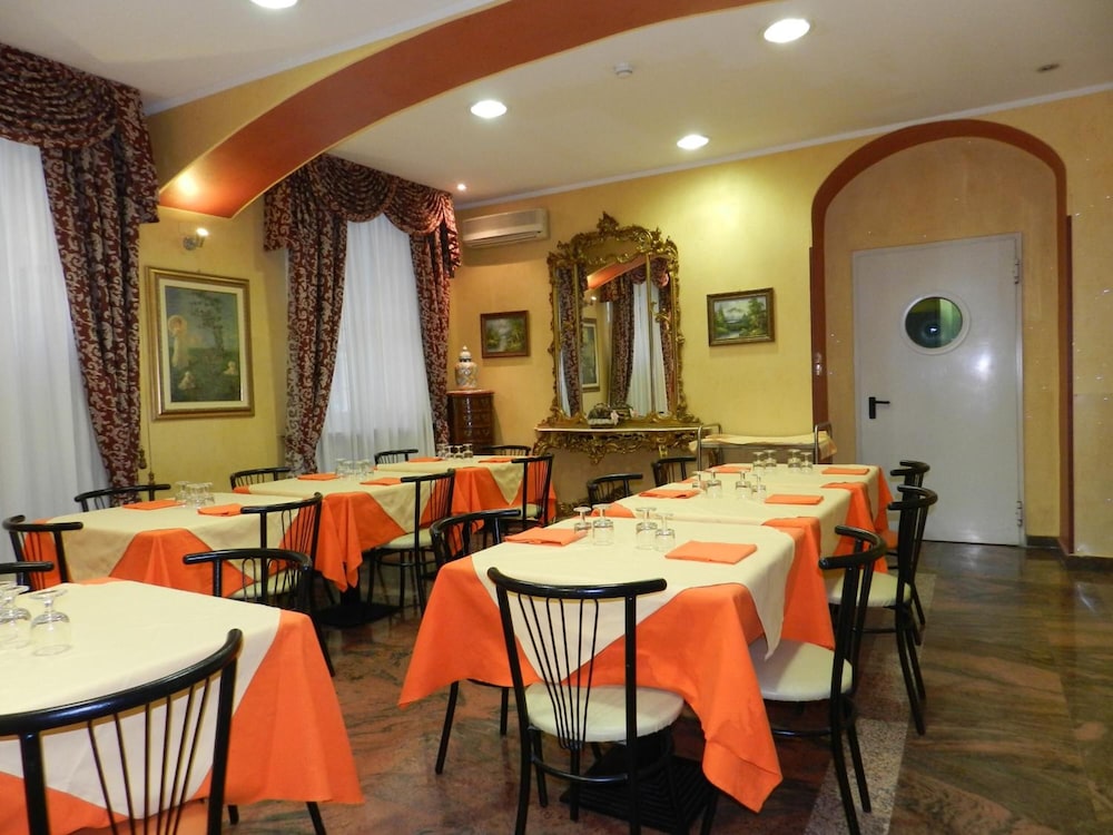 Hotel Antico Distretto 33/41