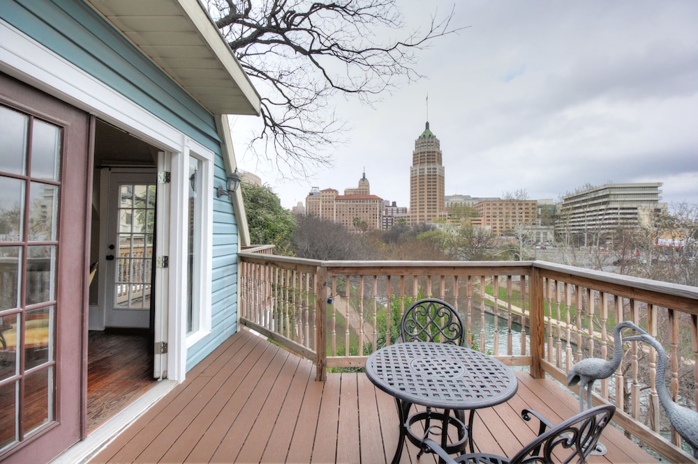 Inn on the Riverwalk 42/50