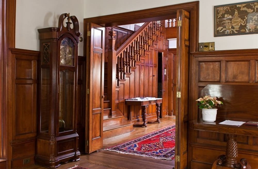 Manor House Bed & Breakfast 3/73