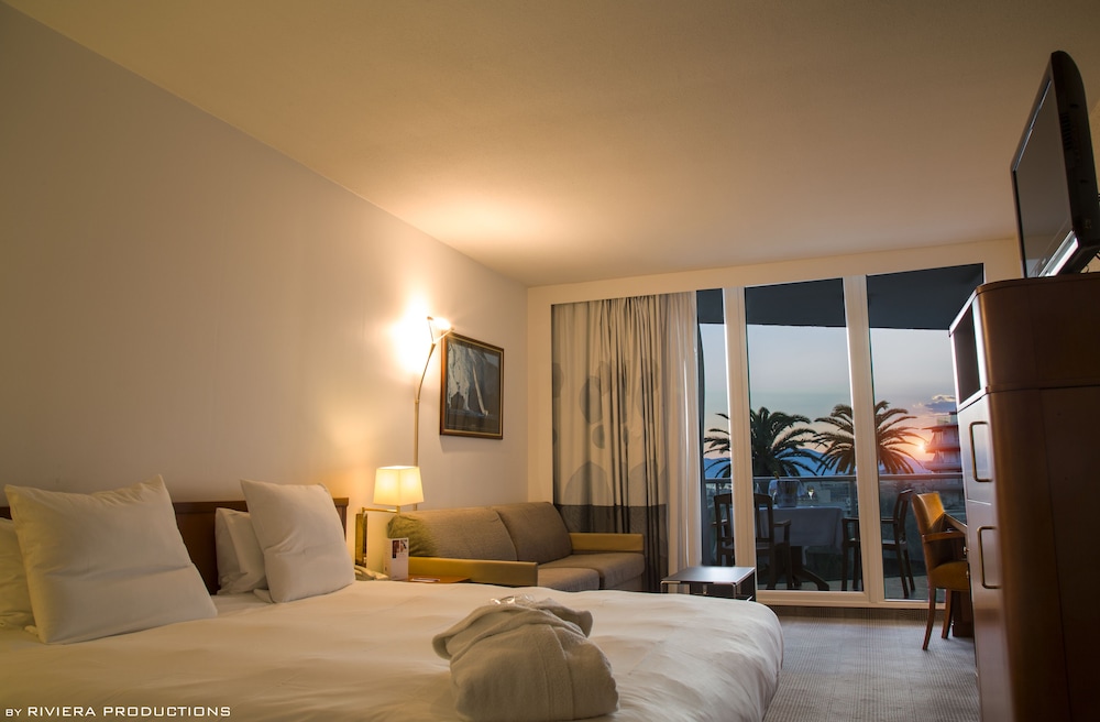 Hotel Cannes Montfleury 12/28