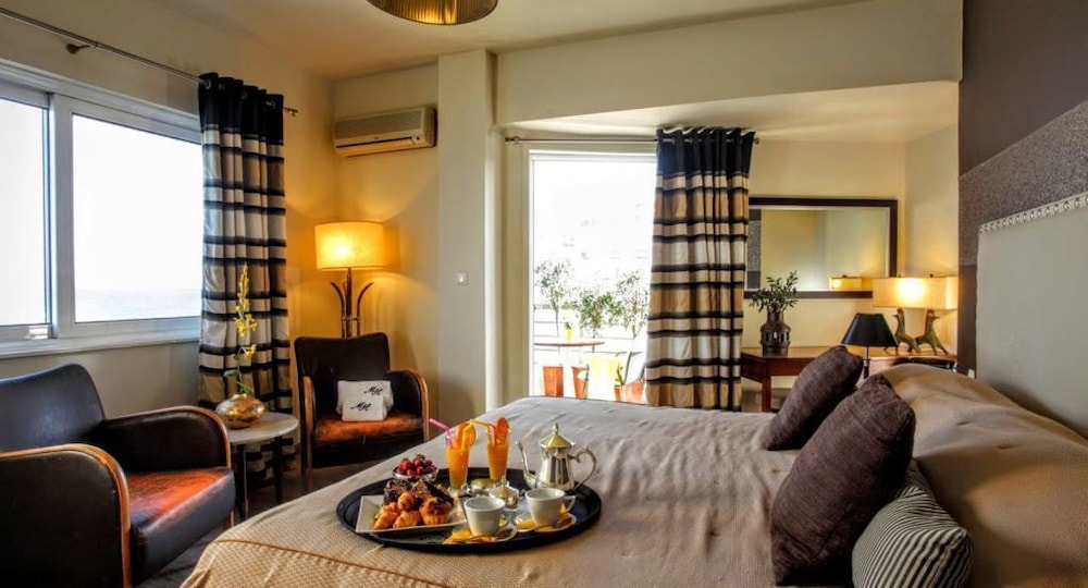 Mati Hotel 31/53