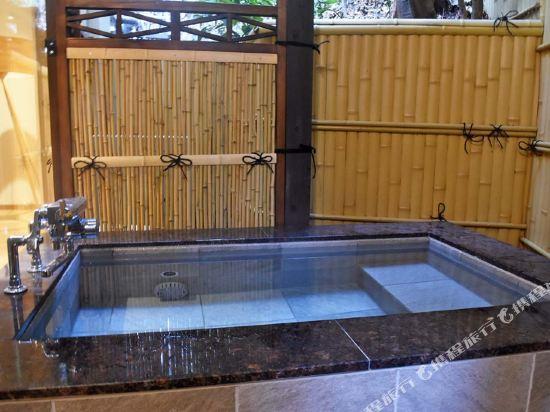Kitashirakawa Natural Radium Onsen 9/17