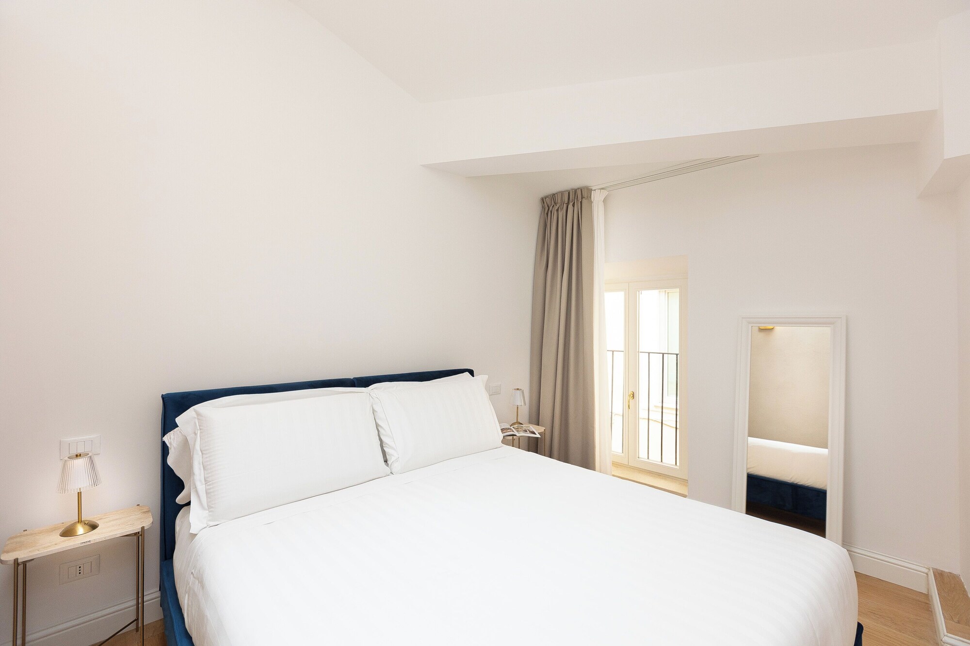 COMFORT, APARTMENT, DOUBLE BED, SOFA