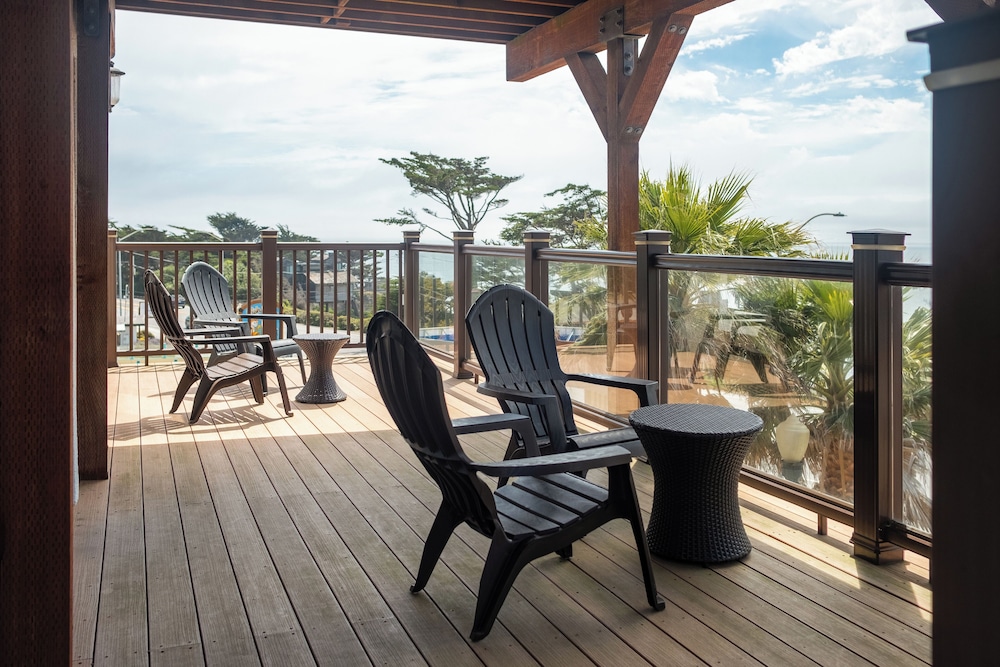 Ocean View Inn 36/62