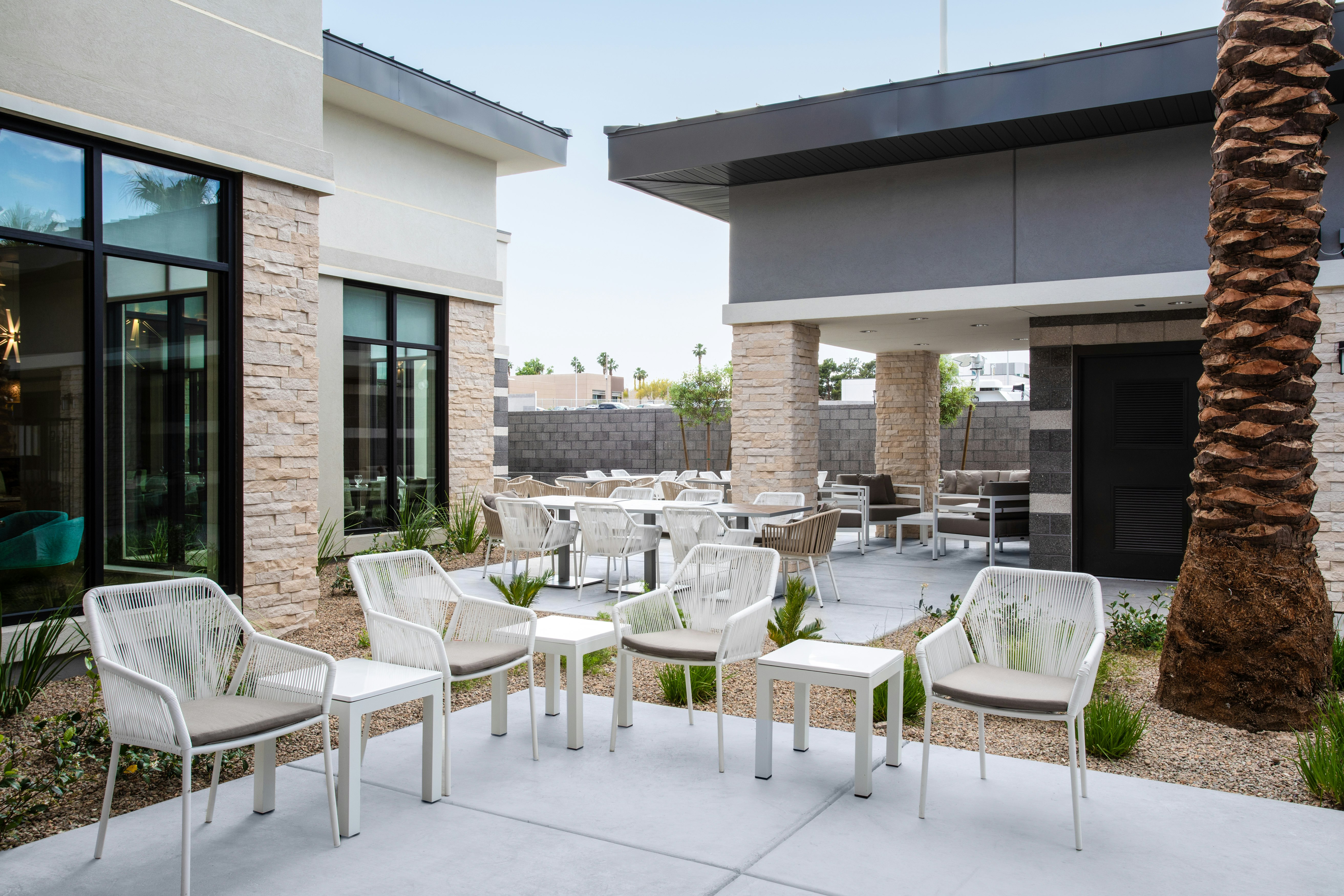 Hilton Garden Inn Las Vegas City Center 18/23