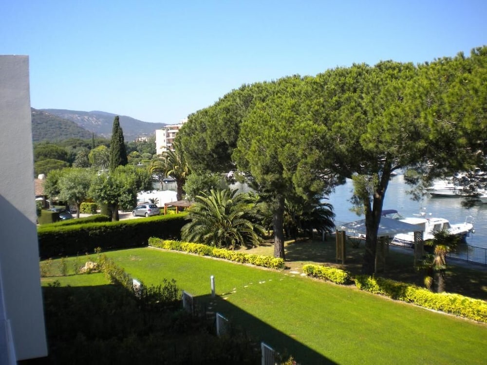 Residence Carre Marine 35/44