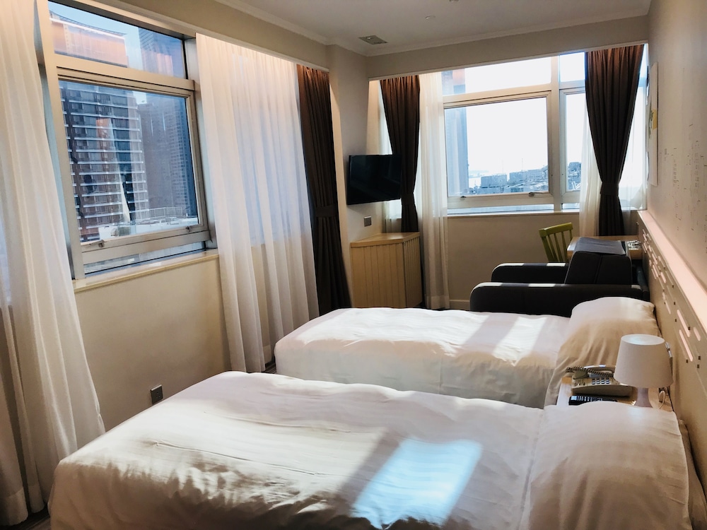 West Hotel 9/30