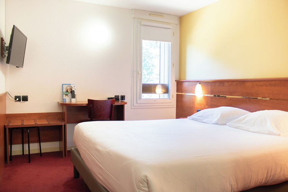 Brit Hotel Agen - L Aquitaine 10/53