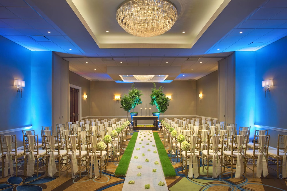 Marriott Teaneck at Glenpointe 11/37