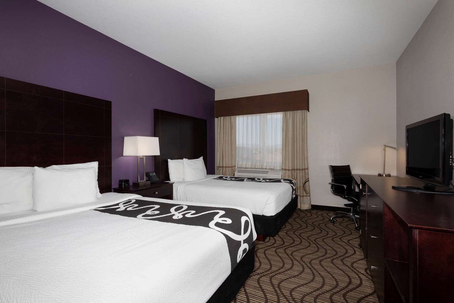 Baymont by Wyndham Henderson-Northeast Denver 20/58