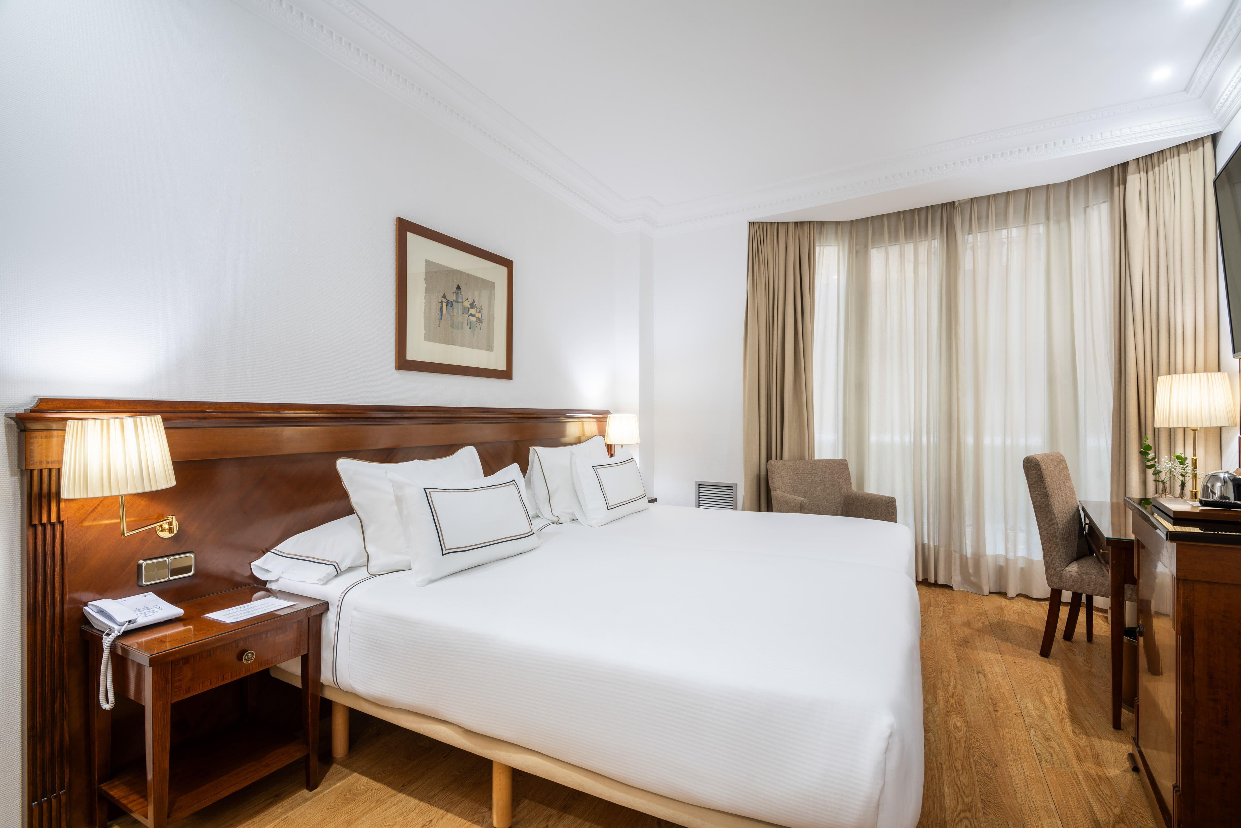 INTERIOR, MELIA, CLASSIC, WITH VIEW