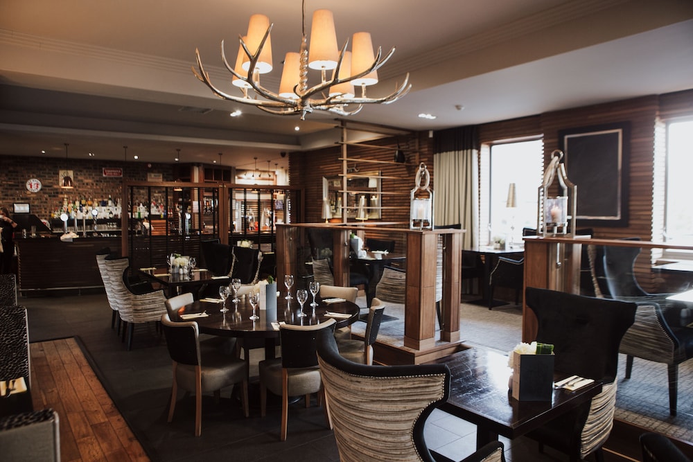 Richmond Park Hotel 51/68