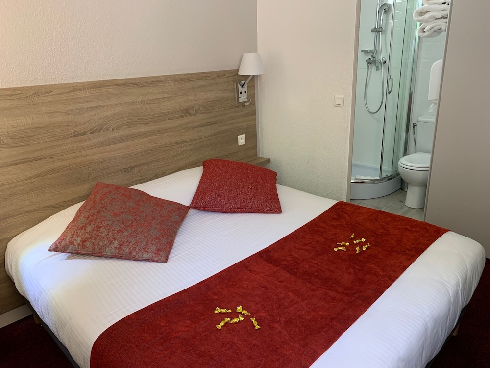 Hotel the Originals Nimes Costieres 18/60