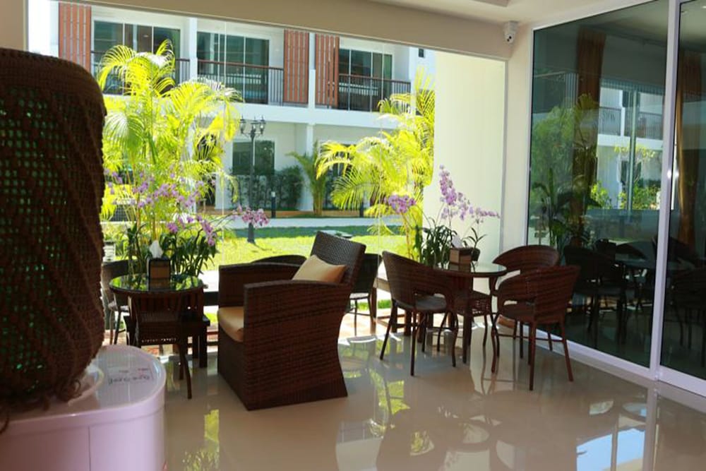 Crystal Lamai Hotel 31/50
