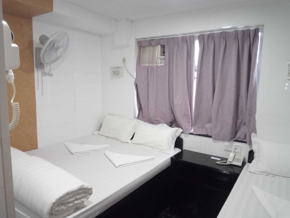 Marrigold Hostel 8/64