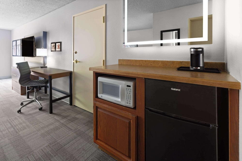 AmericInn by Wyndham Iron Mountain 51/51