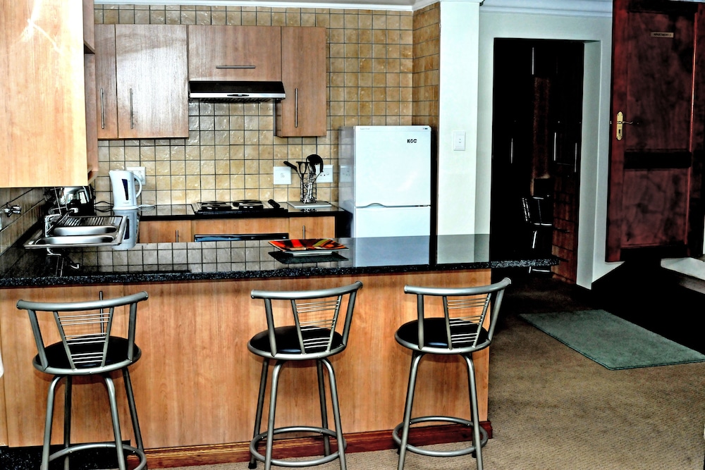 All Seasons Boutique Hotel 86/100