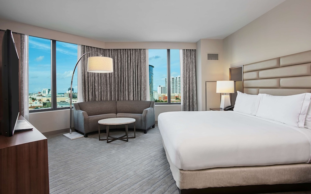 Hilton West Palm Beach 26/79