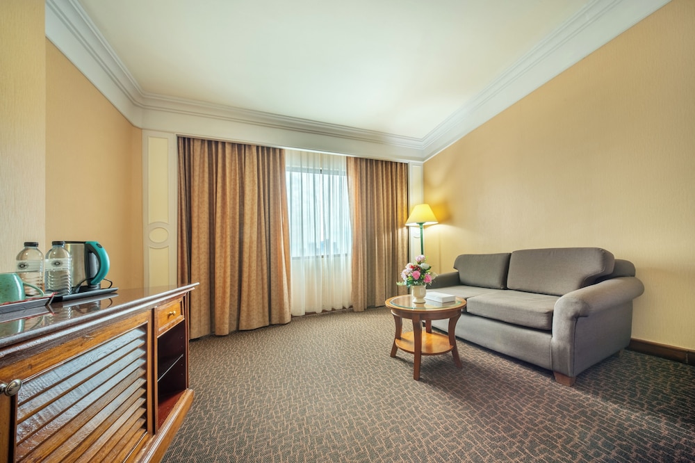 Royal Benja Hotel 42/67