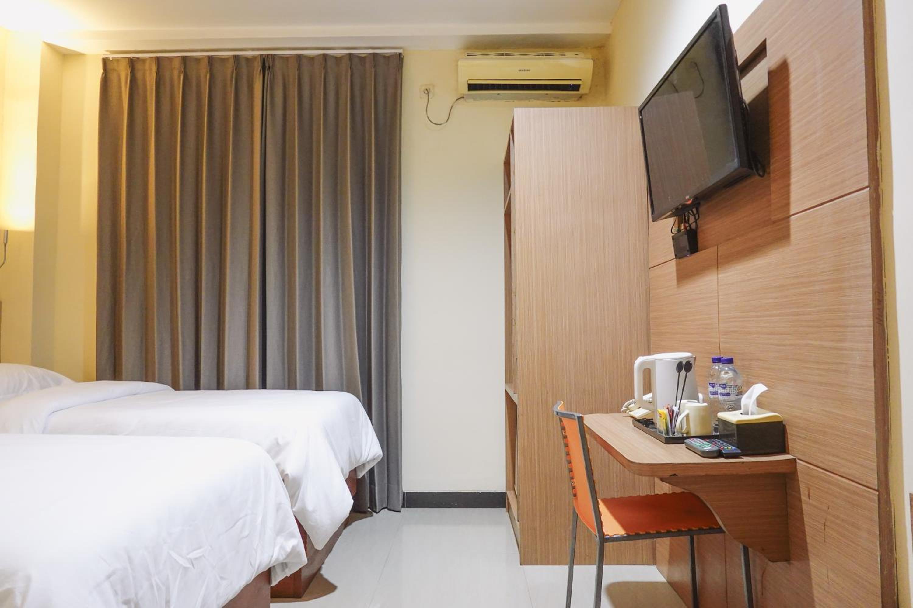 City Hotel Mataram 49/49