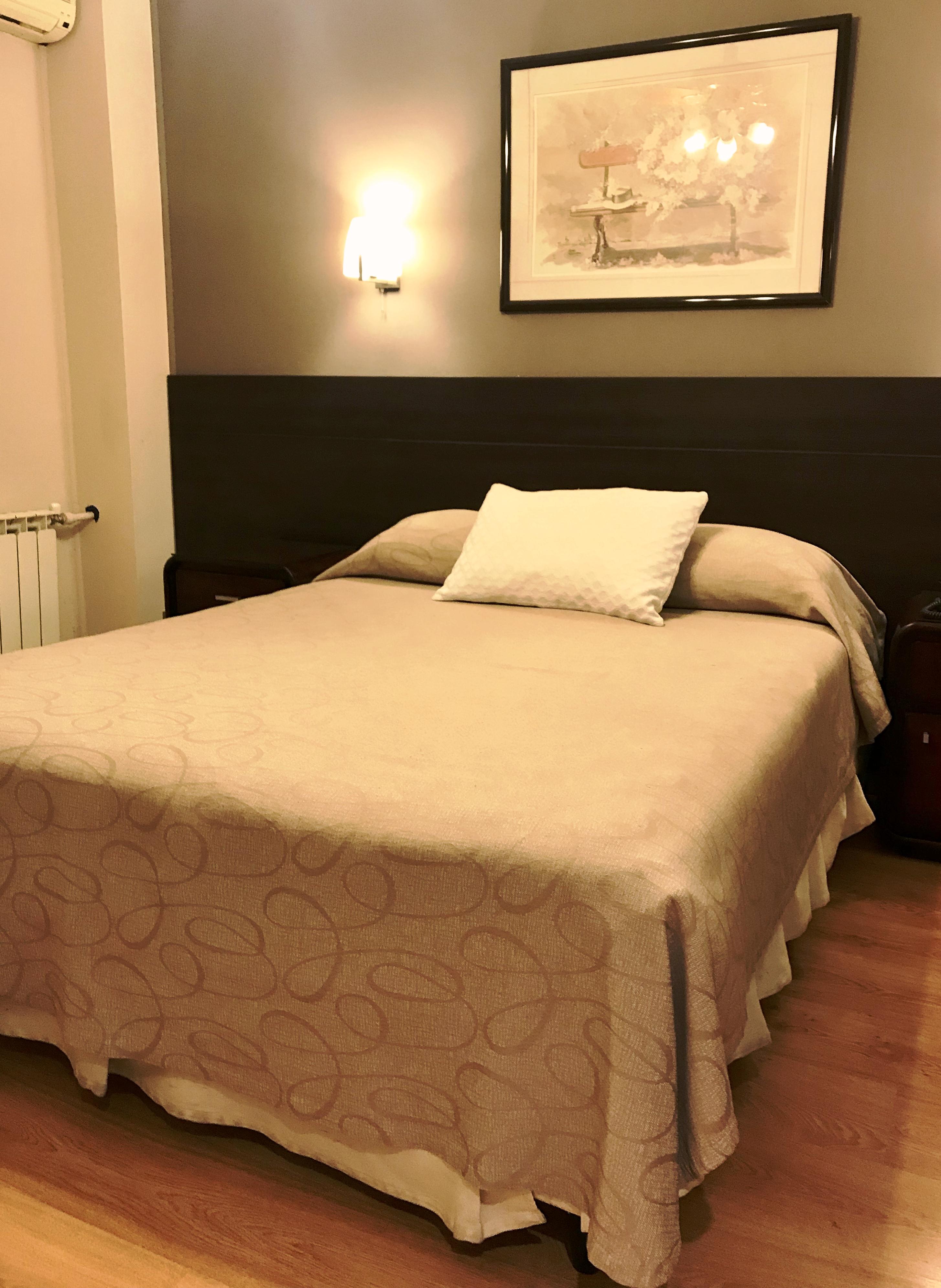 Room, Double Bed