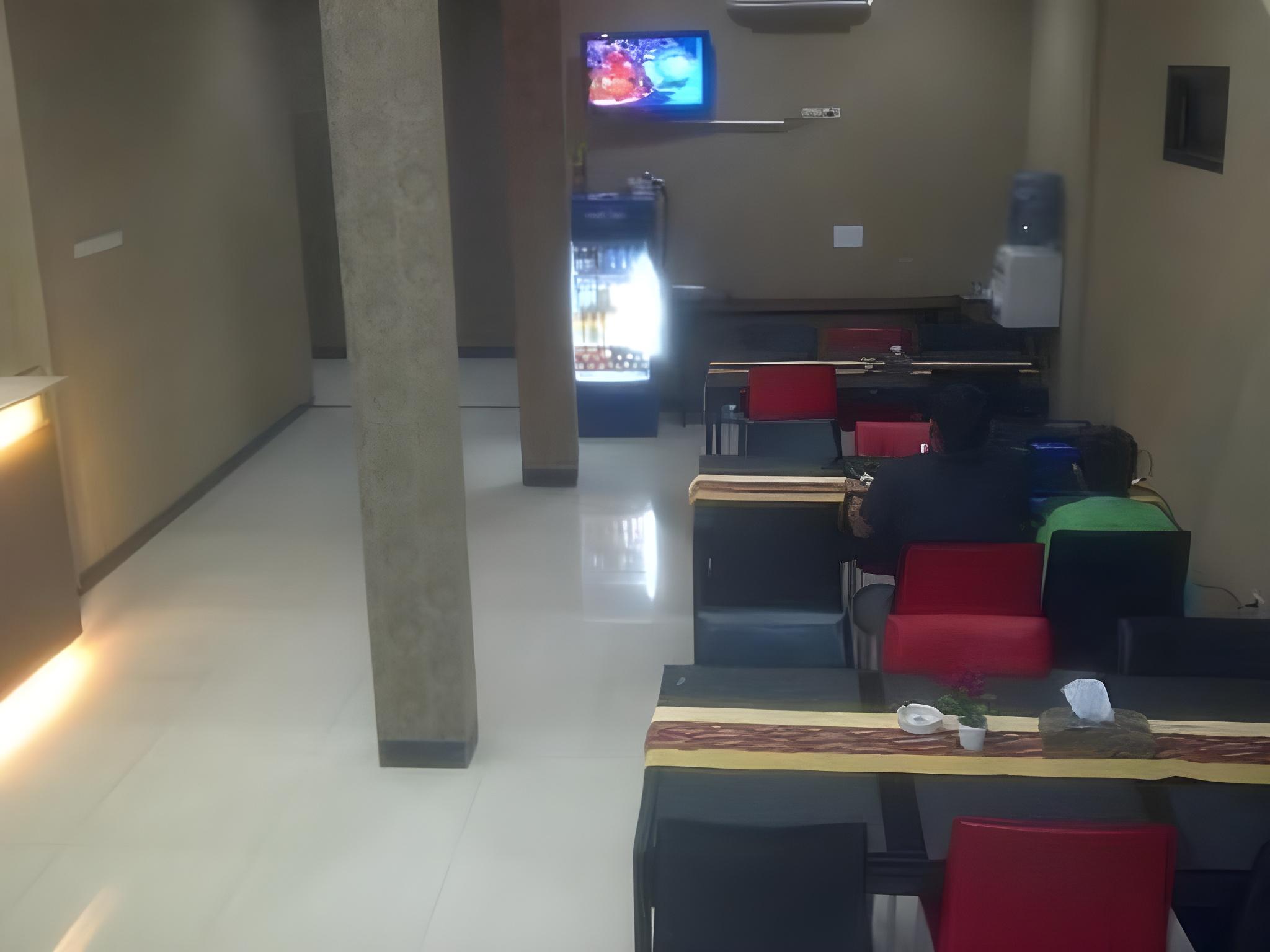 Permata Hotel Purwakarta 22/23