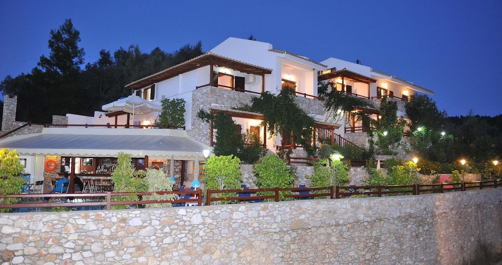 Villa Maraki 5/68