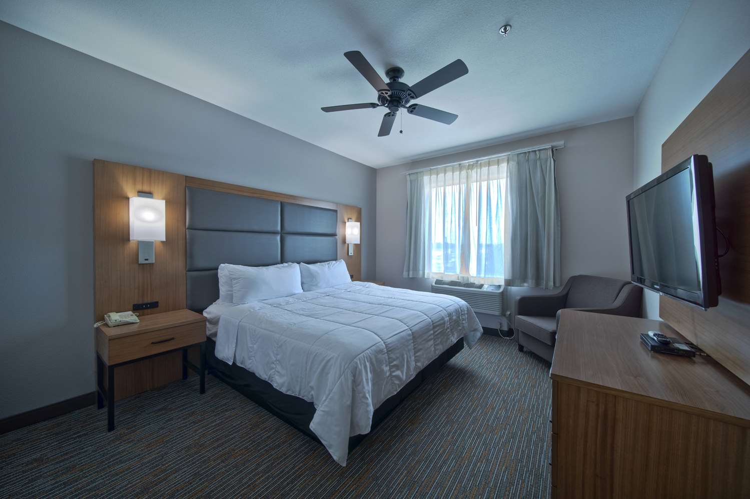 Wingate By Wyndham Houston Bush Intercontinental Airport Iah 18/55