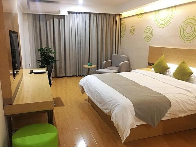 GreenTree Inn Yancheng Tinghu Area Wanda Square Branch 8/29