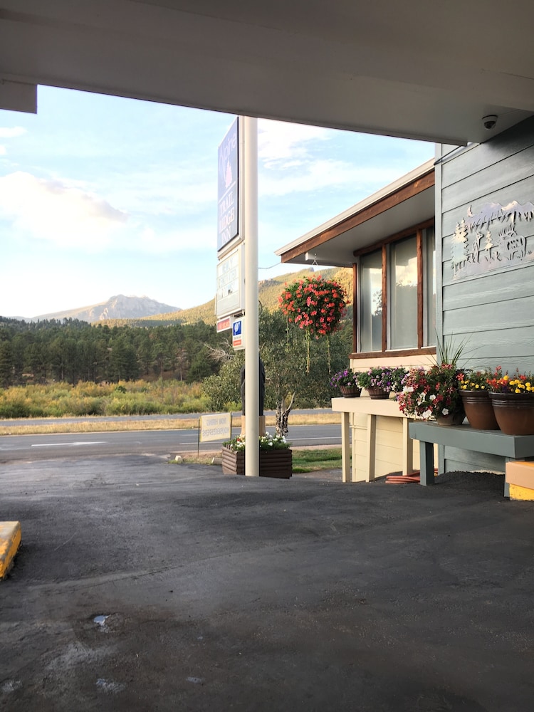 Alpine Trail Ridge Inn 63/74