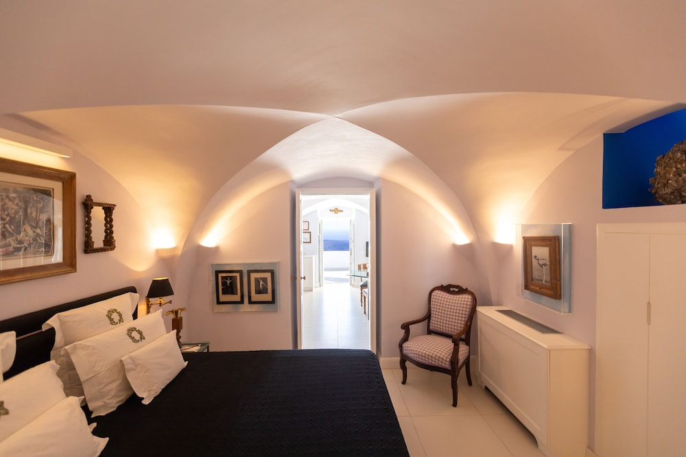 The Tsitouras Collection Hotel 10/50