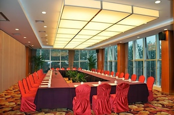 Ramada Plaza by Wyndham Riverside Hangzhou 17/28