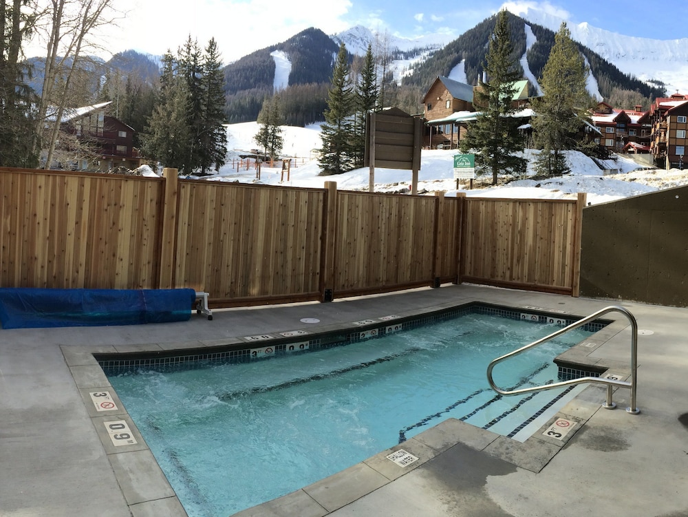 The Griz Inn 33/69