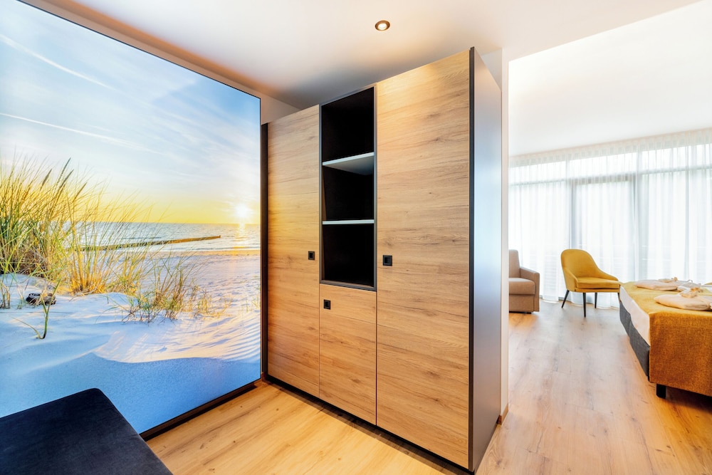 Parkhotel Ruegen 32/64