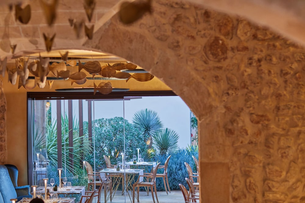 Sa Creu Nova Petit Palais Art and Spa (Adults Only hotel plus 14) 69/72