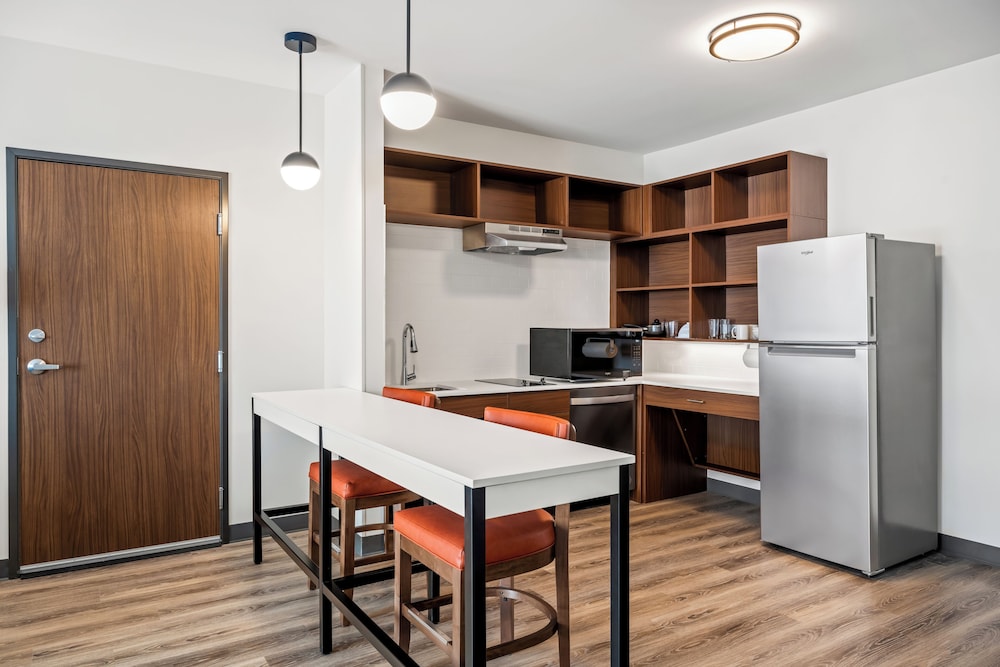 Everhome Suites Somerset - South Brunswick 36/50