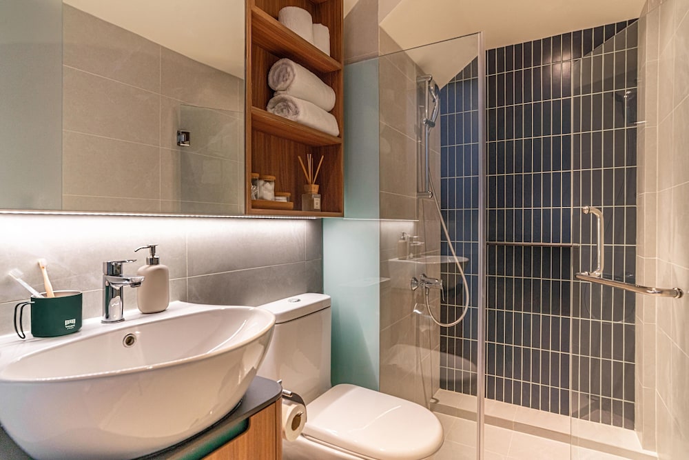 Hotel Clover 33 Jalan Sultan 27/33