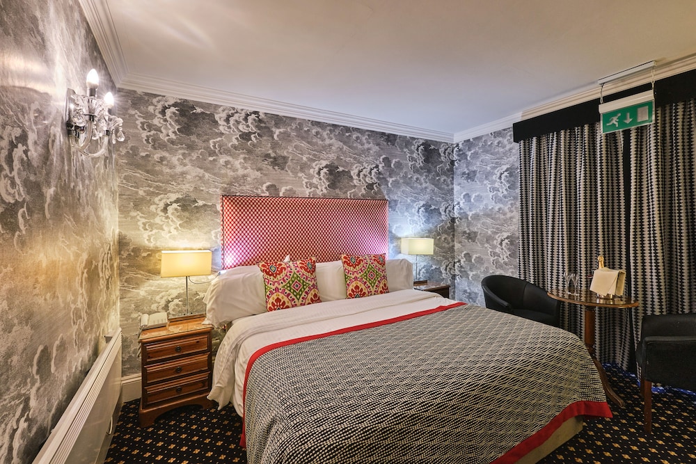 Best Western New House Country 16/38