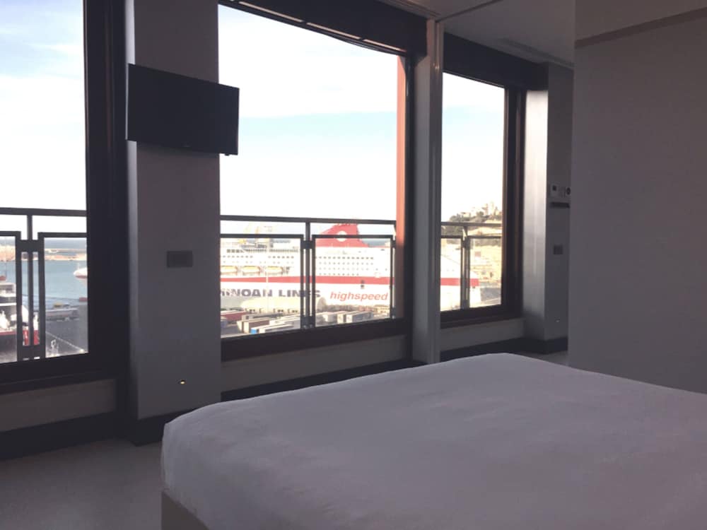 SeePort Hotel 34/81