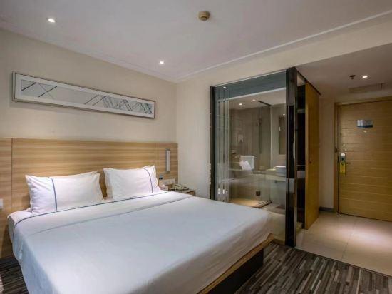 Longxiang Hotel 9/25