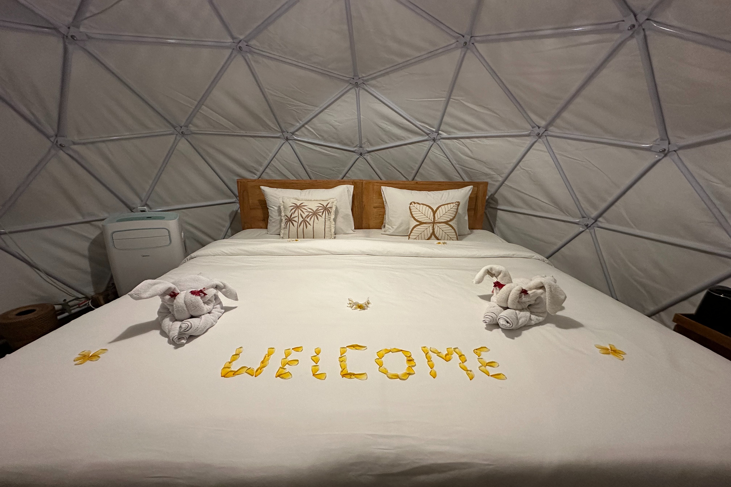 Glamping @ Pebbles & Fins by ZUZU 7/29
