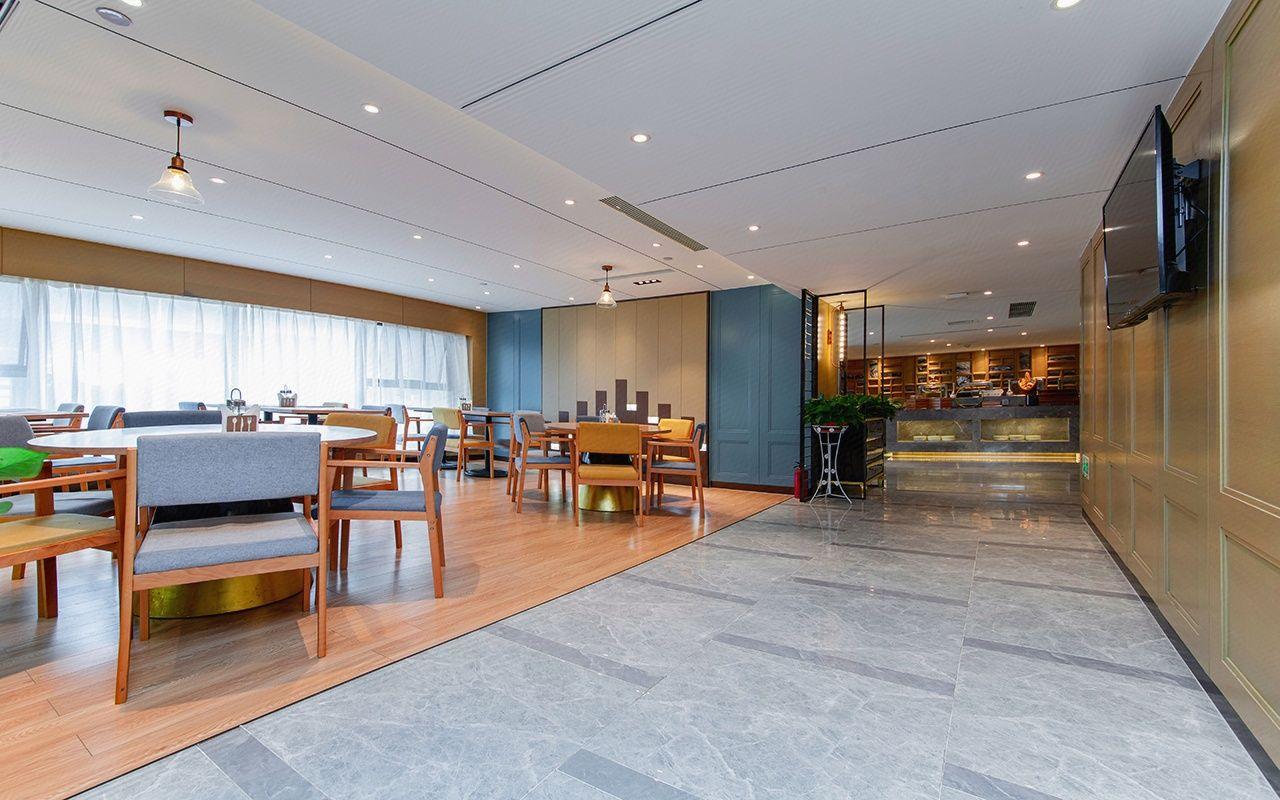 Metropolo Jinjiang Hotels 88/100