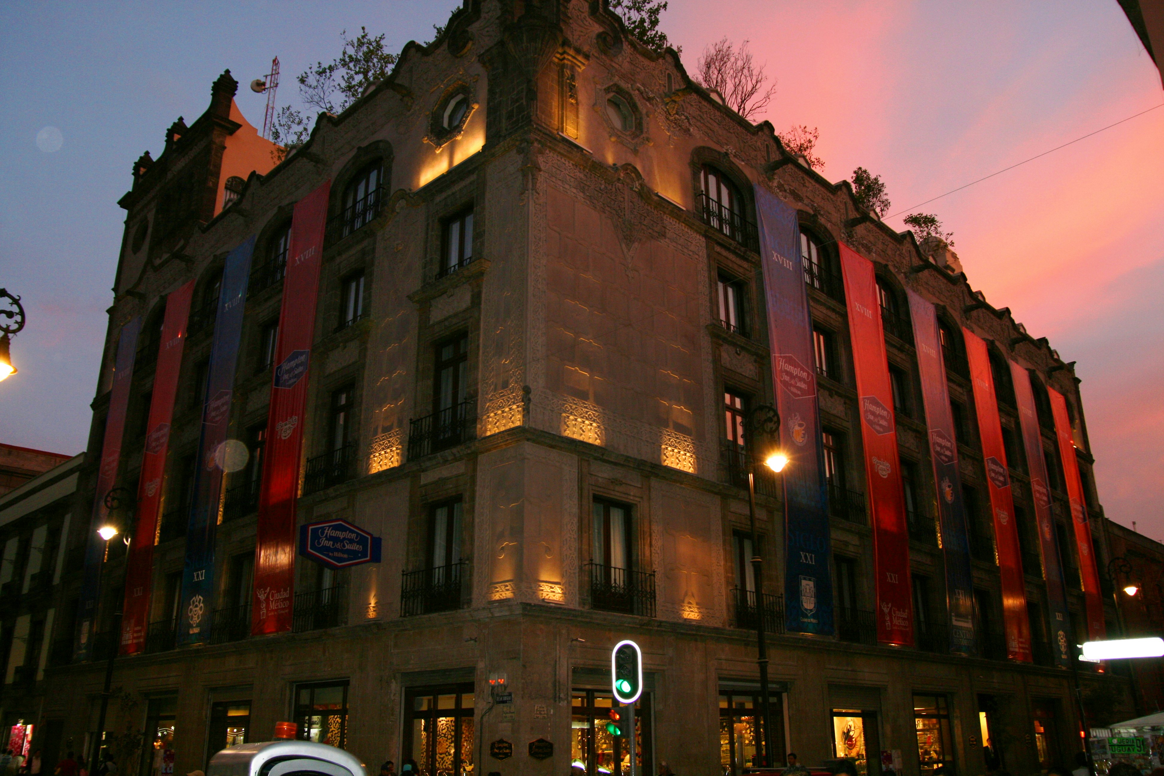 Hampton Inn & Suites Mexico City - Centro Historico 10/73